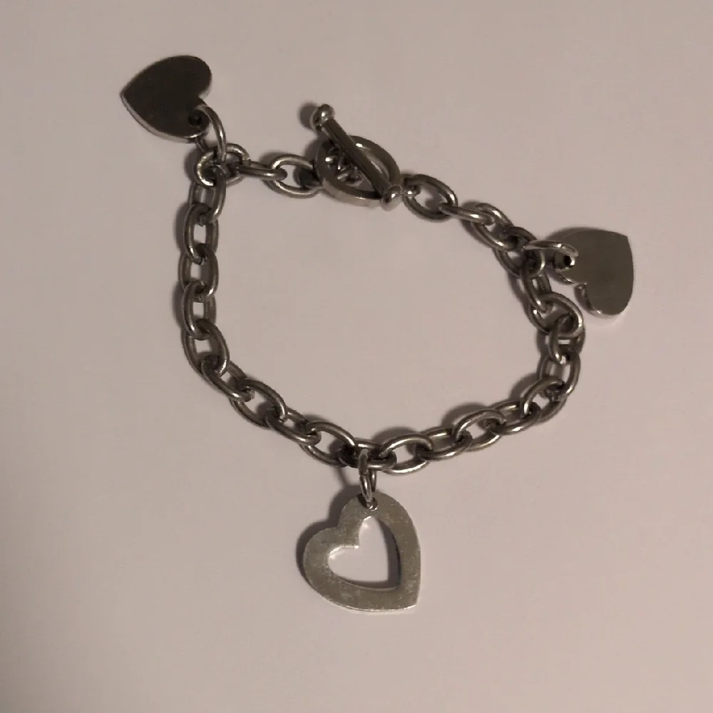 Silver Heart‎ Charm Bracelet